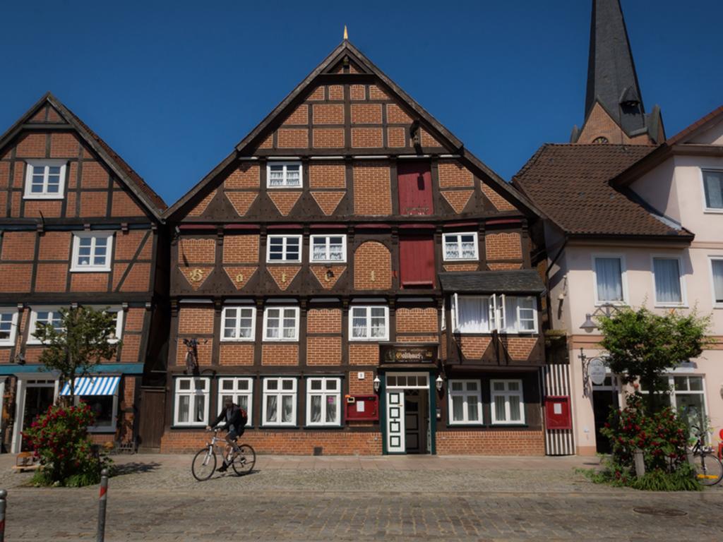 Hotel Gundelfinger Alter Markt Dannenberg Exteriör bild